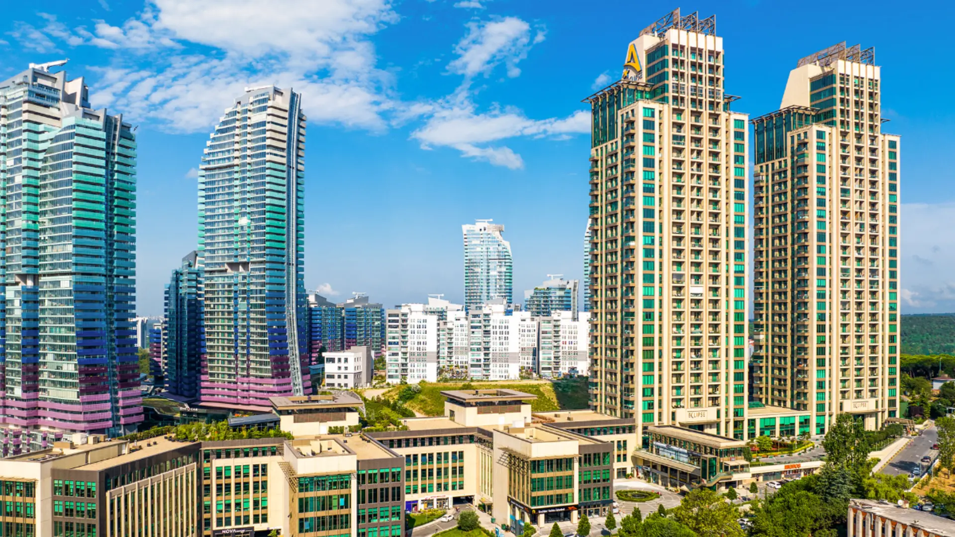 Vadistanbul kiralık ofis binası – Workland